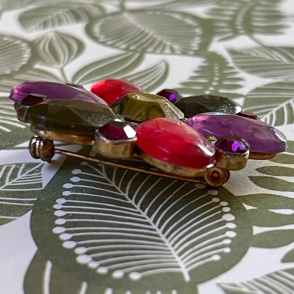 ARTISAN Brooch Jewel Tone Floral Resin & Rhinestone Vintage - Picture 4 of 5
